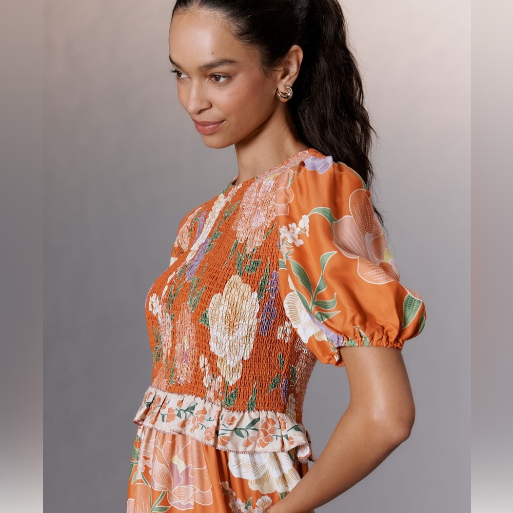 NWT FARM Rio short sleeve crew neck tiered Maxi Dress Size Small